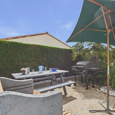 La Tranche-sur-mer, Maison Pour 3 Adultes-2 Enfants Semesterbostad *